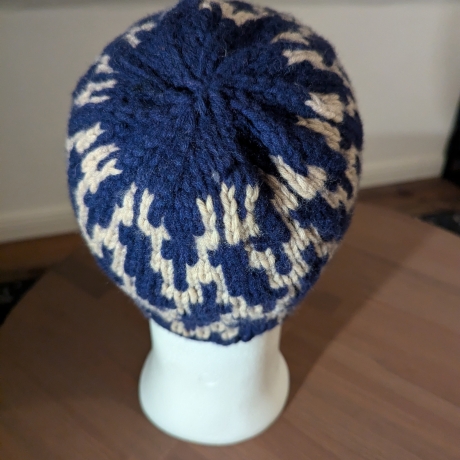 Kuschelige Wintermütze - handgestrickt