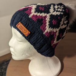 Kuschelige Wintermütze - handgestrickt