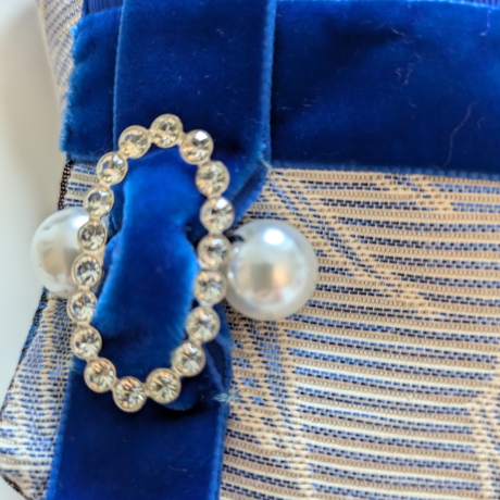 Exclusiver Armschmuck mit antiken Strasselementen, Einzelstück