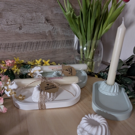 Geburtstagsgeschenk-Set mit Gugelhupf- Kerzenständer