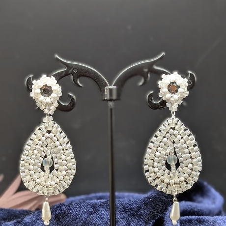 Ohrringe hängend, florale boho Ohrringe, Handgemacht