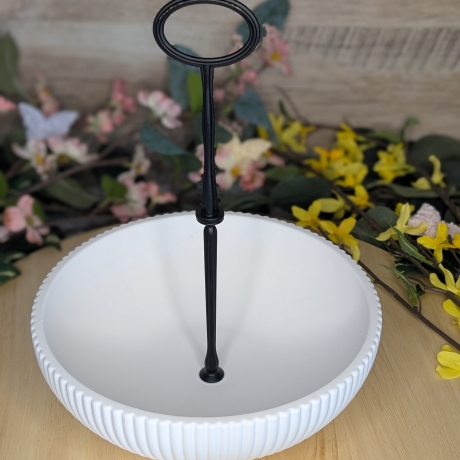 Deko-Schale in Etagerenform