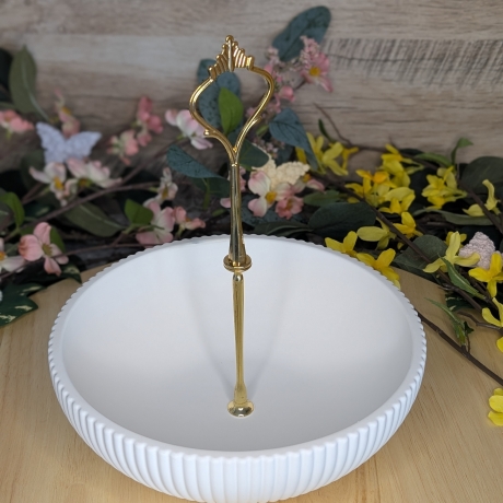 Deko-Schale in Etagerenform