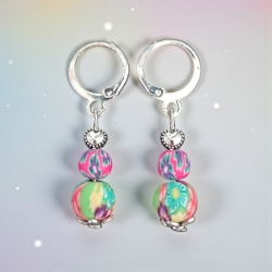 Farbenfrohe Ohrringe 