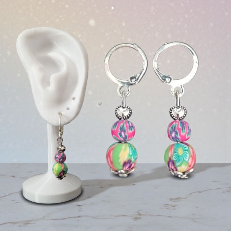 Farbenfrohe Ohrringe 