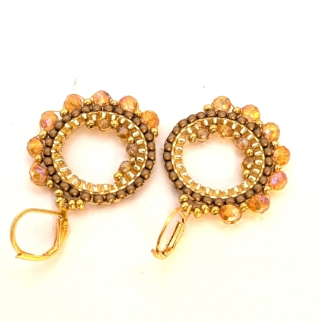 Boho Hängeohrringe aus Glasperlen in Gold, handmade