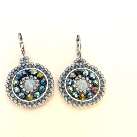 Boho Hängeohrringe aus Glasperlen in Silber/Blau, handmade