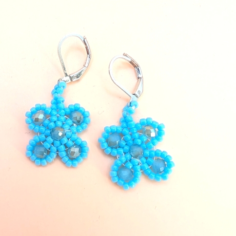 Valentinstag Geschenk, Handgefertigte Ohrringe in Blau Boho 