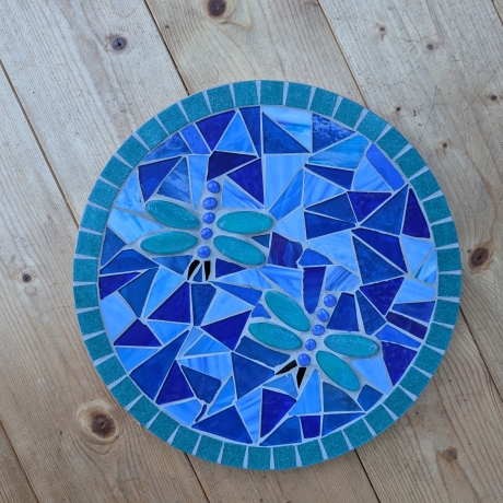 Mosaik  Garten Trittstein Dekostein rund Libellen hellgrün