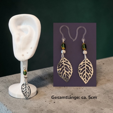 Feder-Ohrring mit Kunststoffhaken