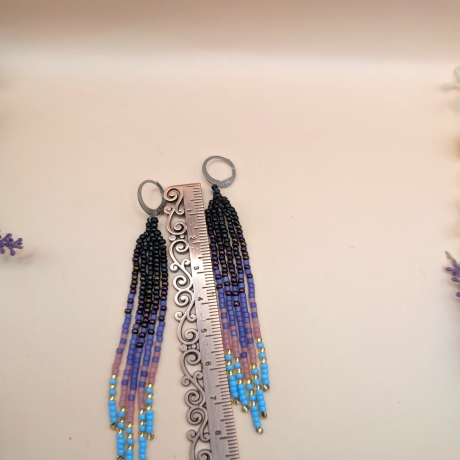 Ombre- Statement Perlenohrringe mit Fransen – Handgemacht, 8 cm