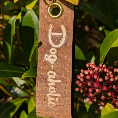 personalisierbare Schlüsselanhänger aus Korkstoff (gold/ silber)