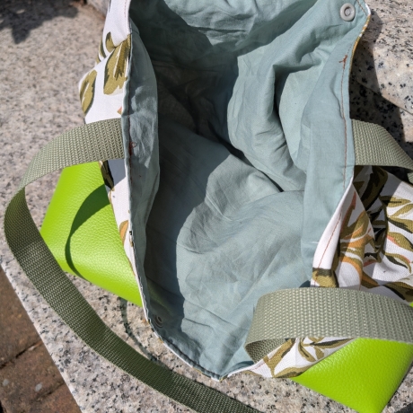 Shopper grün mit Reißverschluss