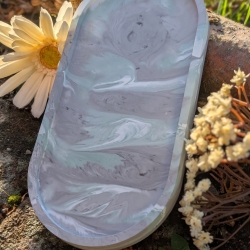 großer ovaler Teller