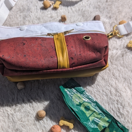 Seite an Seite: individ. Doppel-Gassitasche | Leckerli + Alltag