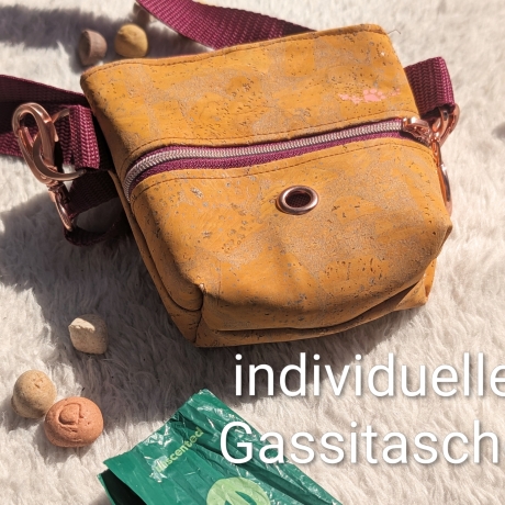 Hand & Pfote unterwegs -kleine individuelle Gassi-/ Umhängetasche