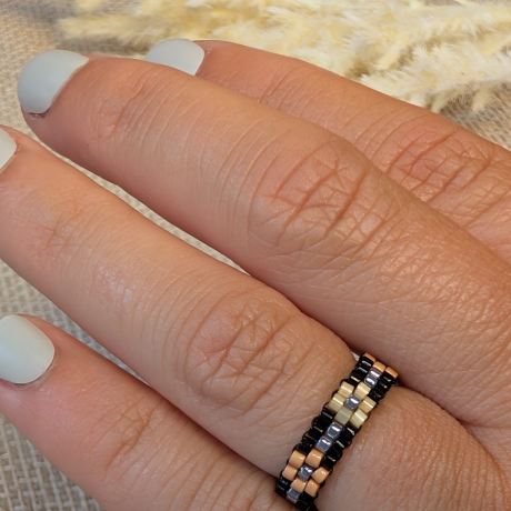 personalisierter Ring mit floralem Muster | Wunschfarben