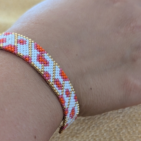 personalisiertes Armband Leo-Muster | Perlenarmband Wunschfarben