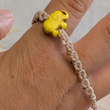 Elefantenarmband Makramee in Wunschfarben