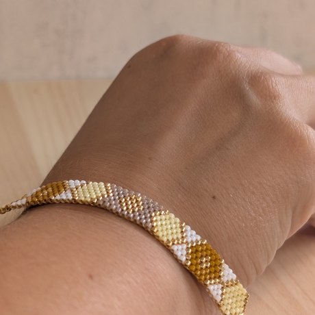 Armband mit geometrischem Muster Wunschfarben | modernes Armband