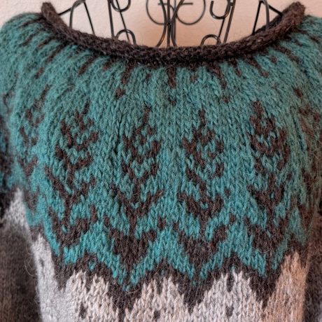Isländischer Wollpullover - Größe S/M