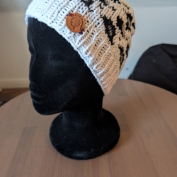 Kuschelige Wintermütze - handgestrickt