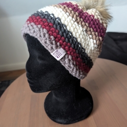 Kuschelige Wintermütze - handgestrickt