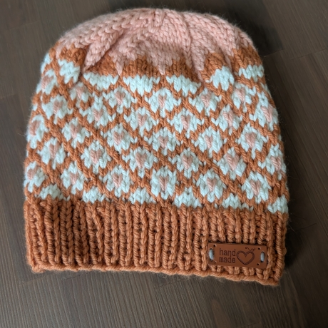 Kuschelige Wintermütze - handgestrickt