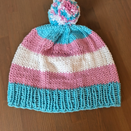 Pride Collection - Kuschelige Wintermütze - handgestrickt