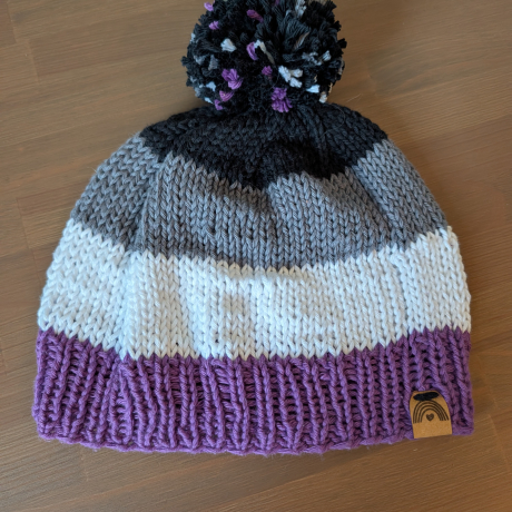 Pride Collection - Kuschelige Wintermütze - handgestrickt