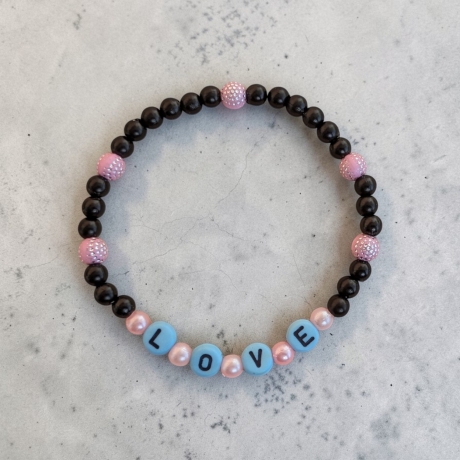 Perlenarmband LOVE