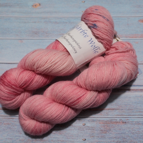 Handgefärbte Wolle Merino Baby 102 - 50 g -