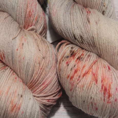 Handgefärbte plastikfreie Wolle Merino-Seide-Ramie Pinta 22/4