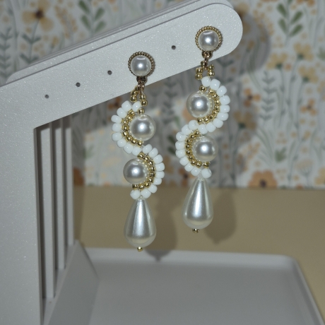 Elegante Perlen-Ohrringe im edlem Design | Brautschmuck 