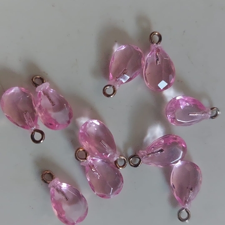 Perlen Acryl rosa oval mit Öse