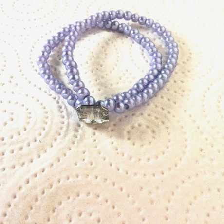 Perlenarmband 2-reihig in Flieder mit handgemacht von Hobbyhaus
