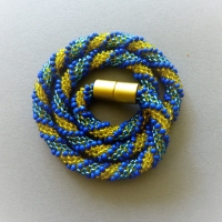 Häkelkette, blau türkis gelb, 46cm, Halskette, Schmuck, Collier