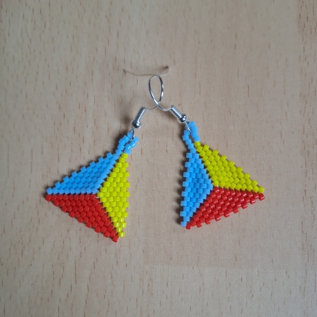 Ohrringe aus Miyuki Delicas,Dreieck, Handarbeit