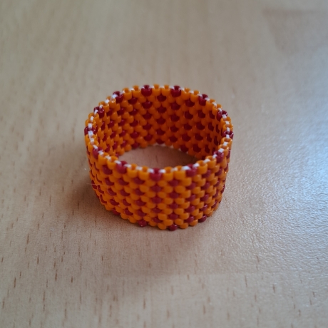 Ring aus Miyuki Delicas, orange/ rot, Unikat