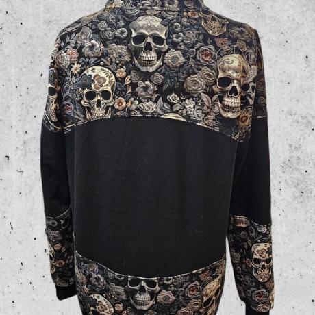 Hoodie Loopwickelkragen Totenköpfe Blumen