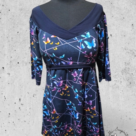 Kleid Carmen Ausschnitt Niela's Verführung Butterfly
