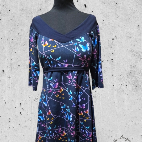 Kleid Carmen Ausschnitt Niela's Verführung Butterfly