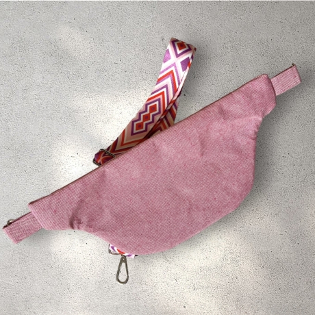 Crossbody Bag Bauchtasche aus Canvas Flower rosa mit Gurtband