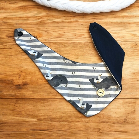 Strampler Set Junge mit Mütze und Halstuch, Wale und Möven 