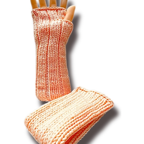 Handgestrickte Arm Stulpen „Alura“ – Seide, Wolle & Kaschmir