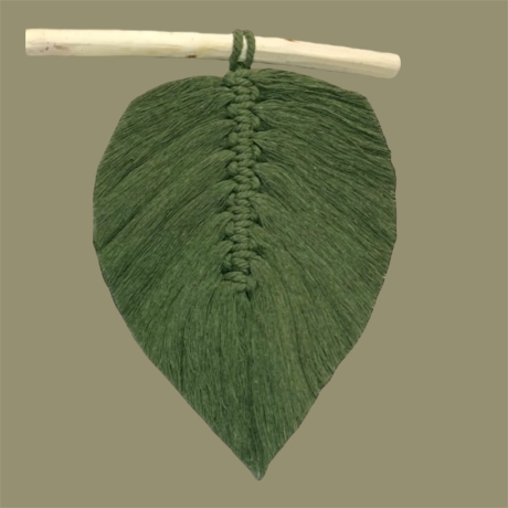 Makramee Blatt-Deko – Handgefertigt im Allgäu