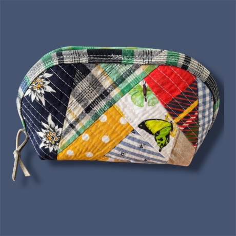 Handgemachte Patchwork Kosmetiktasche Fein abgesteppt Unikat 