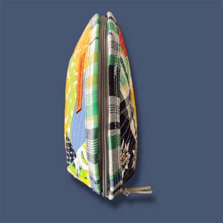 Handgemachte Patchwork Kosmetiktasche Fein abgesteppt Unikat 