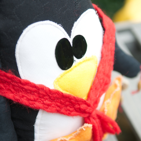 UPCYCLING Türstopper Pinguin mit Trageschlaufe