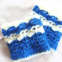Pulswärmer★beige-blau★Muschelmuster gehäkelt von Hobbyhaus